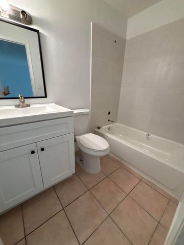 4790 Chariot Circle, Greenacres, FL 33463