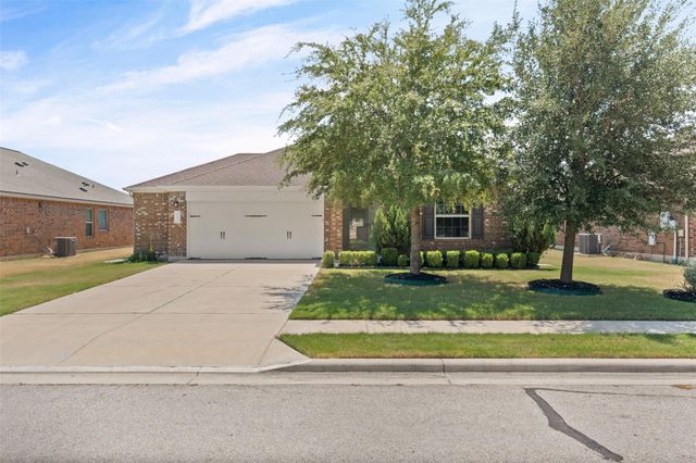 912 Wolcott DR, Leander, TX 78641