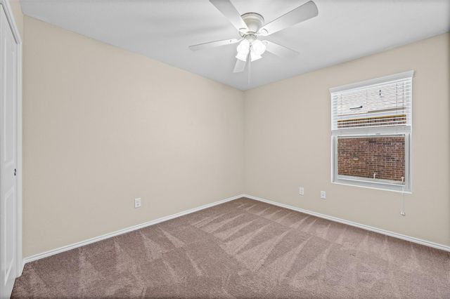 912 Wolcott DR, Leander, TX 78641