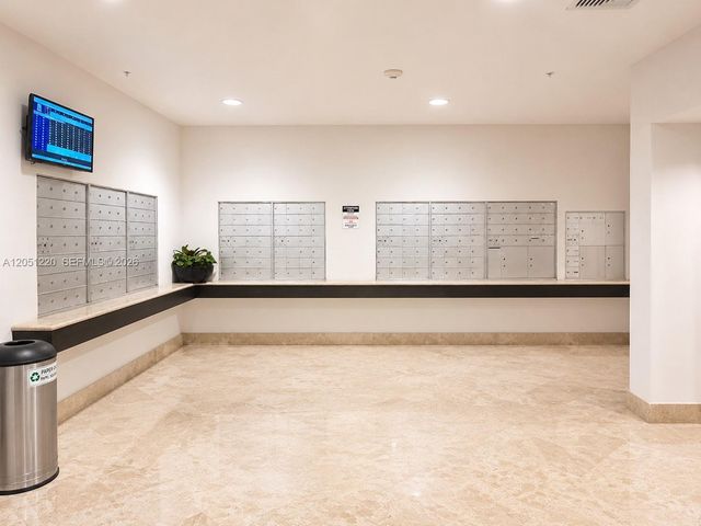 511 SE 5th Ave 1408, Fort Lauderdale, FL 33301