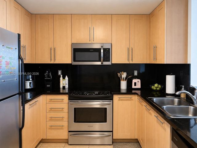 511 SE 5th Ave 1408, Fort Lauderdale, FL 33301