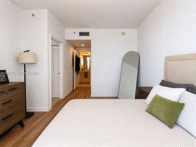 511 SE 5th Ave 1408, Fort Lauderdale, FL 33301