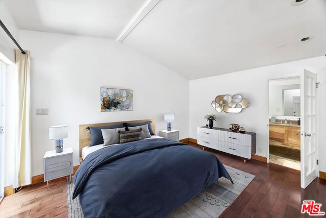 1141 Cabrillo Avenue, Venice, CA 90291