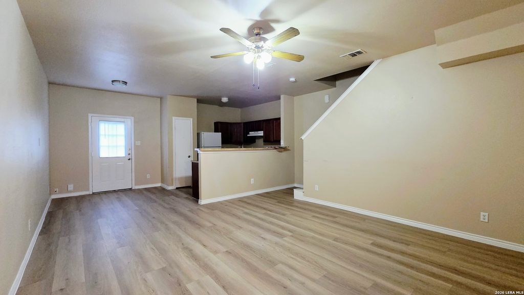 8611 Kingsbury Vw Unit 2, San Antonio, TX 78240