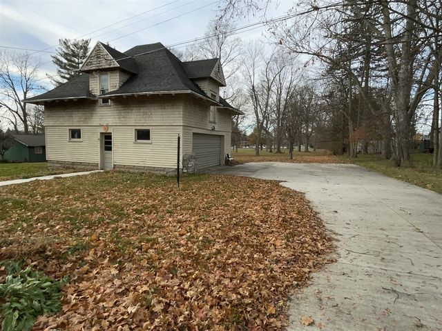 623 N State Street, Alma, MI 48801