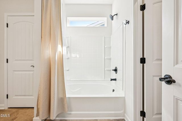 91 Commons Circle, Clayton, NC 27520