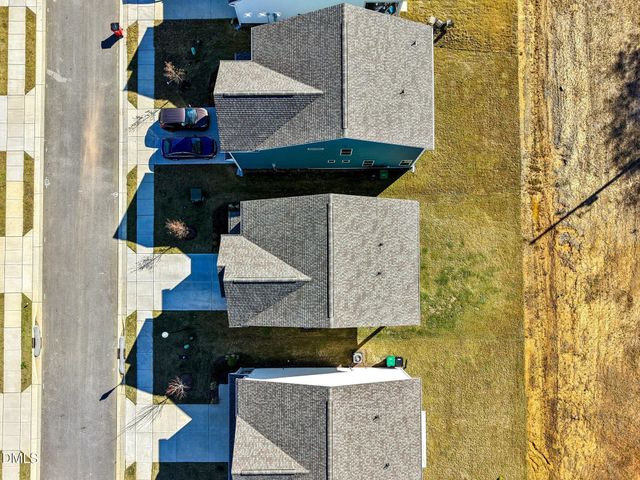 91 Commons Circle, Clayton, NC 27520