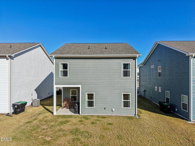 91 Commons Circle, Clayton, NC 27520