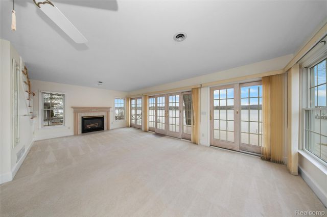 1382 Nita, Putnam Township, MI 48169