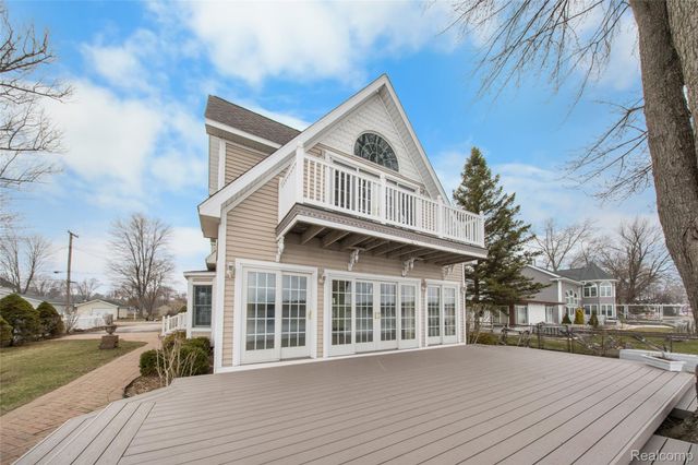 1382 Nita, Putnam Township, MI 48169