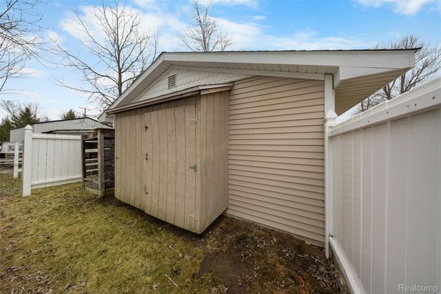 1382 Nita, Putnam Township, MI 48169