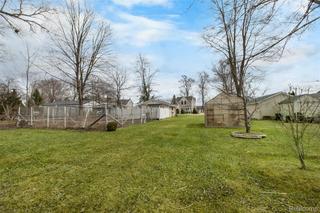 1382 Nita, Putnam Township, MI 48169