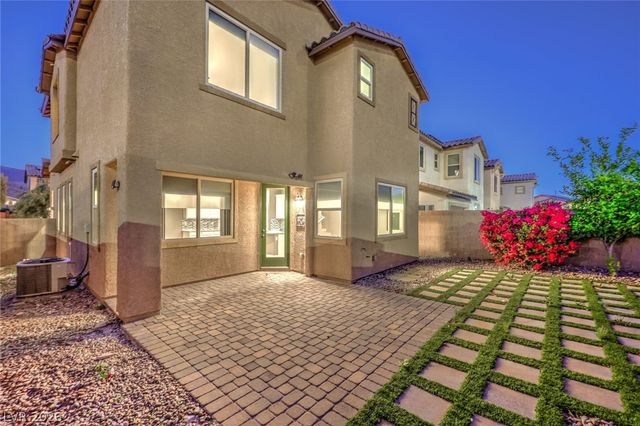 12420 Pinetina Street, Las Vegas, NV 89141