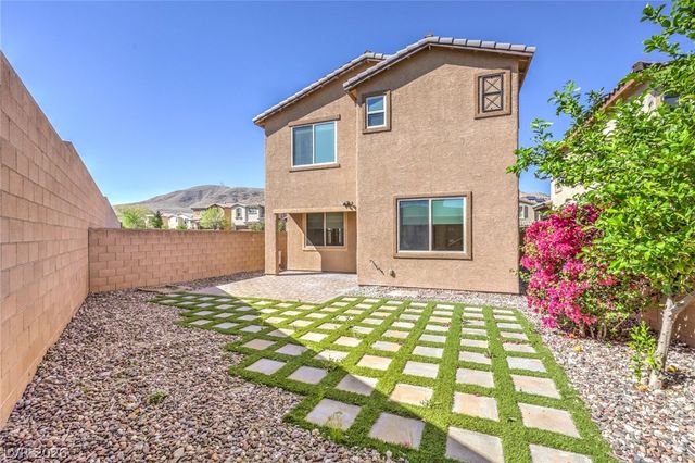 12420 Pinetina Street, Las Vegas, NV 89141