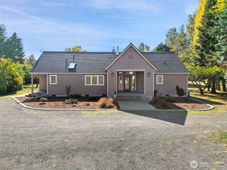 212 Bluegrass Lane, Sequim, WA 98382