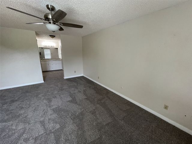 6305 Barcelona Drive, Arlington, TX 76016