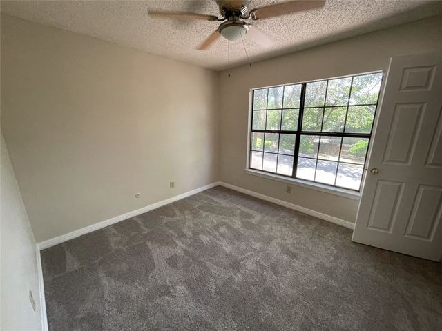6305 Barcelona Drive, Arlington, TX 76016
