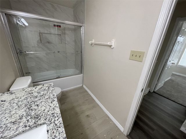 6305 Barcelona Drive, Arlington, TX 76016