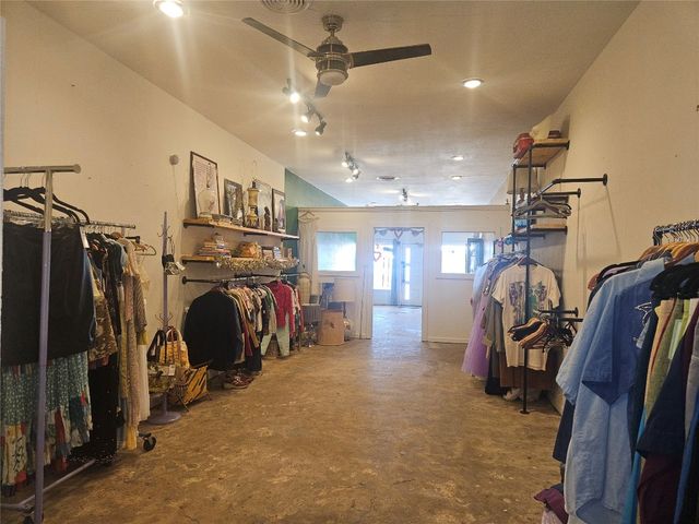 112 E Main Street, Shawnee, OK 74801
