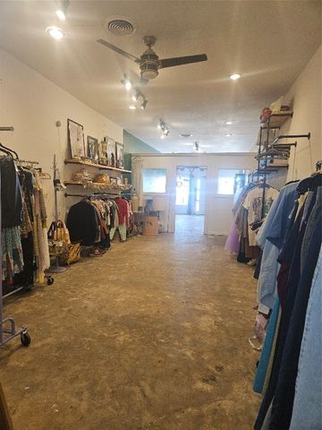 112 E Main Street, Shawnee, OK 74801