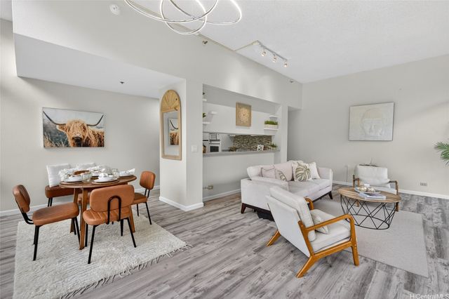 5333 Likini Street 110, Honolulu, HI 96818