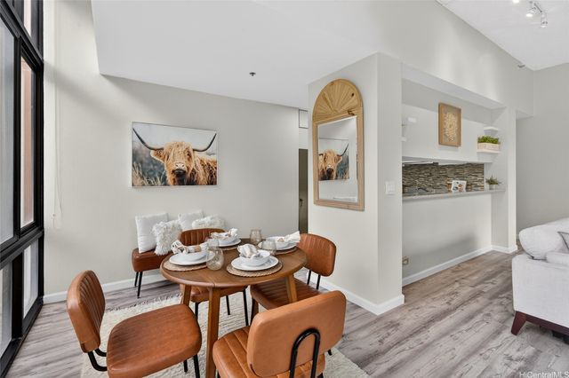 5333 Likini Street 110, Honolulu, HI 96818