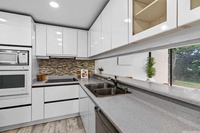 5333 Likini Street 110, Honolulu, HI 96818