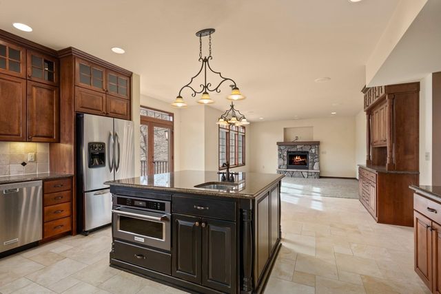 1610 E Eagle Feather Ln, Spokane, WA 99224