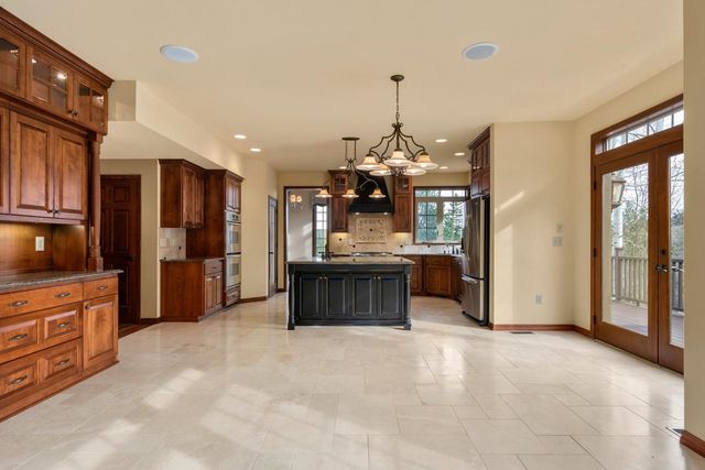 1610 E Eagle Feather Ln, Spokane, WA 99224