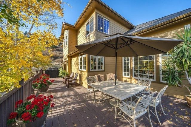 1610 E Eagle Feather Ln, Spokane, WA 99224