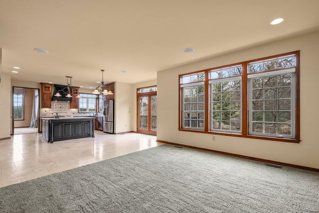 1610 E Eagle Feather Ln, Spokane, WA 99224