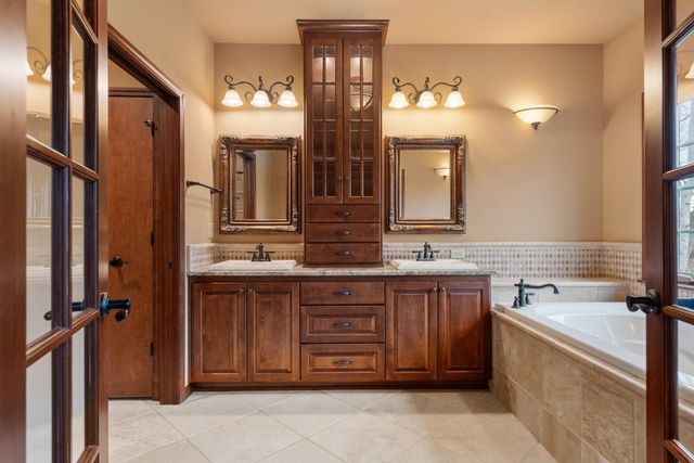 1610 E Eagle Feather Ln, Spokane, WA 99224