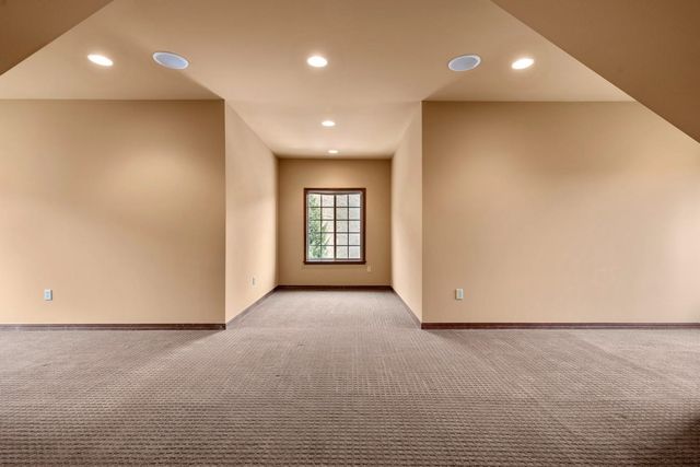 1610 E Eagle Feather Ln, Spokane, WA 99224