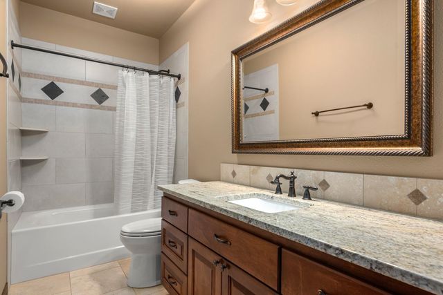 1610 E Eagle Feather Ln, Spokane, WA 99224