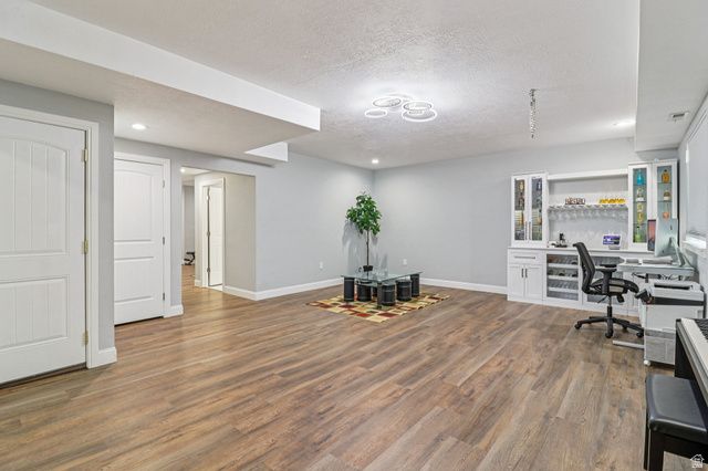 9239 S BRIGHTON VIEW DR, Sandy, UT 84070