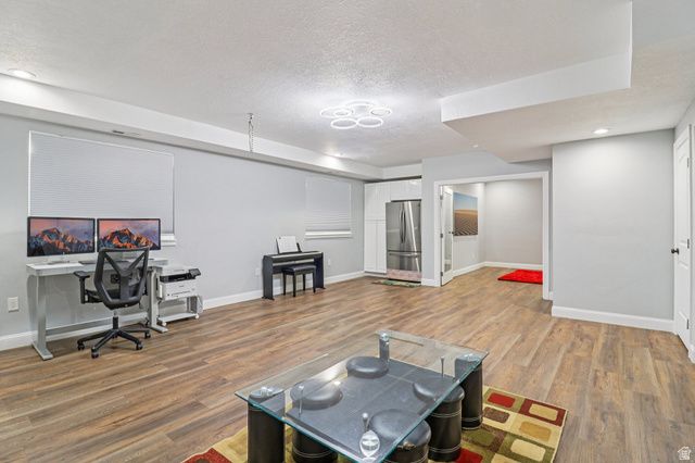 9239 S BRIGHTON VIEW DR, Sandy, UT 84070