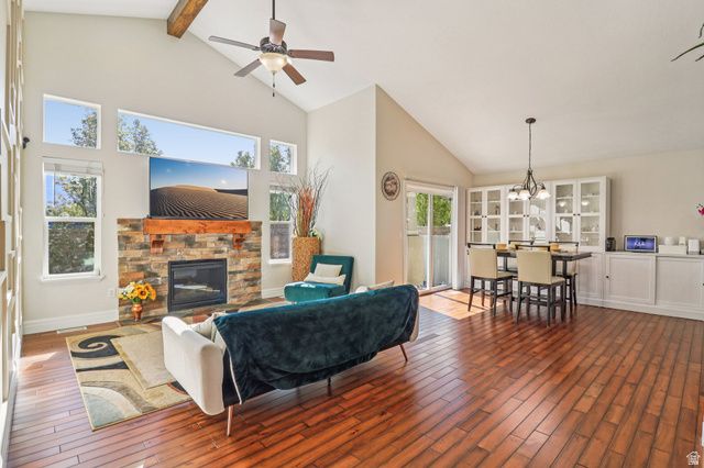 9239 S BRIGHTON VIEW DR, Sandy, UT 84070