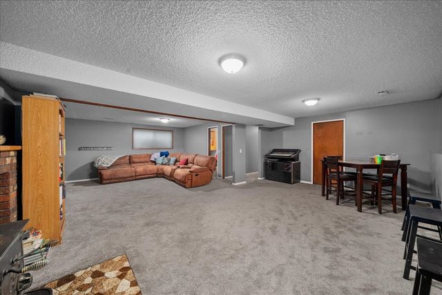 14104 E Sharp Ave, Spokane Valley, WA 99216