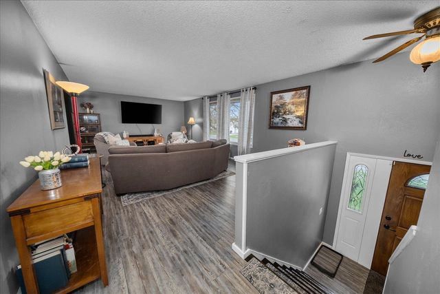 14104 E Sharp Ave, Spokane Valley, WA 99216