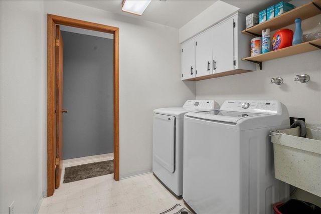 14104 E Sharp Ave, Spokane Valley, WA 99216