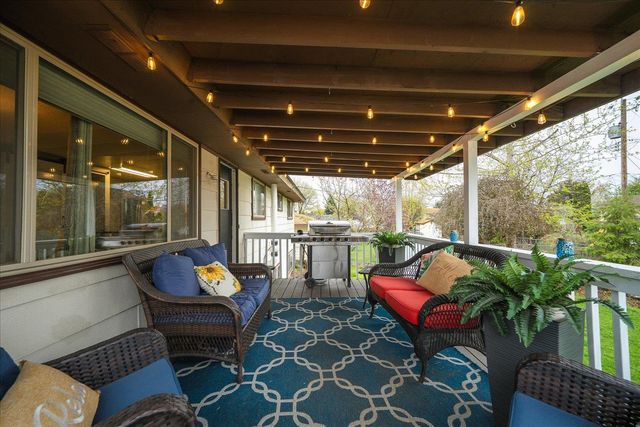 14104 E Sharp Ave, Spokane Valley, WA 99216