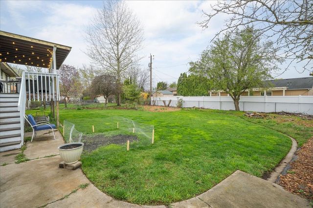 14104 E Sharp Ave, Spokane Valley, WA 99216