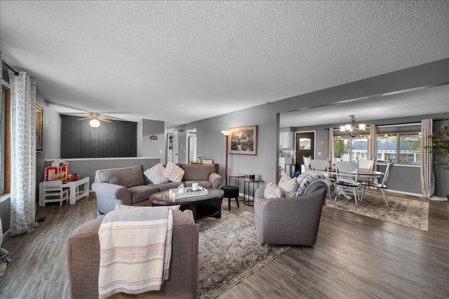 14104 E Sharp Ave, Spokane Valley, WA 99216