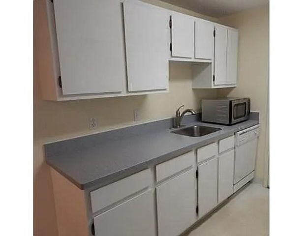 34 Silver Hill 12, Natick, MA 01760