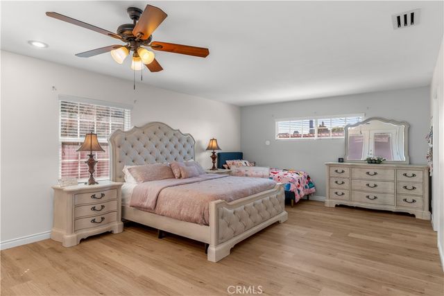 5332 Pearce, Lakewood, CA 90712