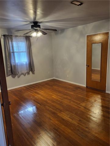 2716 Appleton Avenue, Independence, MO 64052