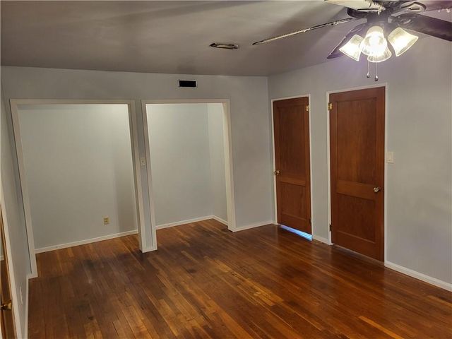 2716 Appleton Avenue, Independence, MO 64052