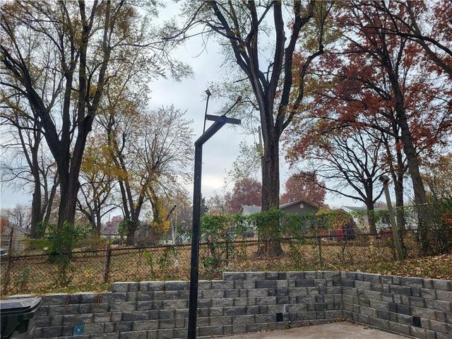 2716 Appleton Avenue, Independence, MO 64052