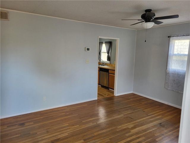 2716 Appleton Avenue, Independence, MO 64052