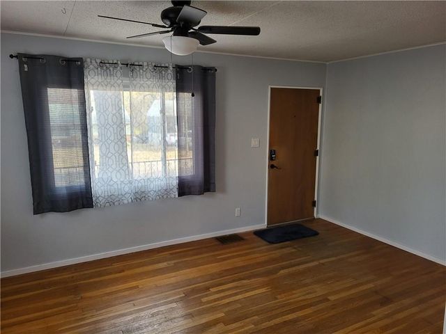 2716 Appleton Avenue, Independence, MO 64052